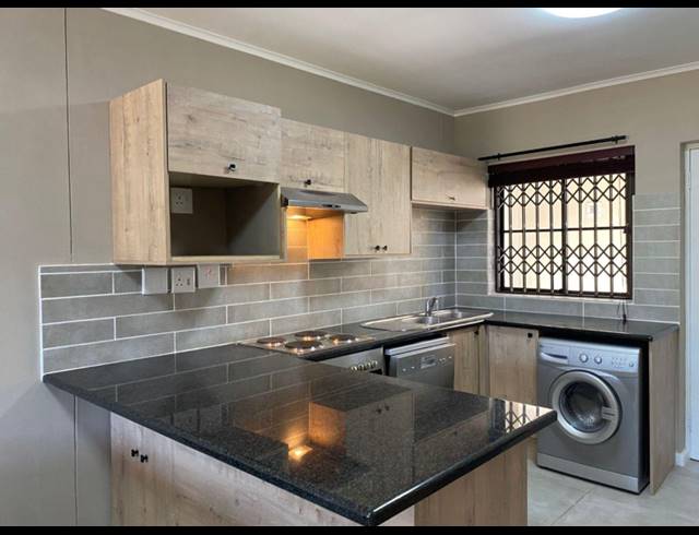 2 bed property to rent in RONDEBOSCH